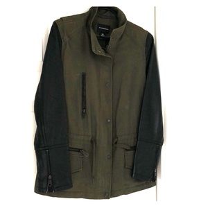 Club Monaco Cargo Jkt w/ premium leather sleeves